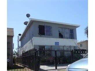 Building Photo - 550 W 41st Dr