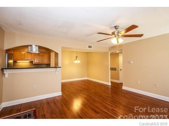 Building Photo - 5020 Sardis Rd