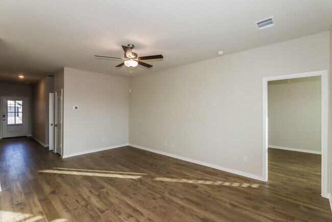 Building Photo - 7606 Tipton Meadow Way