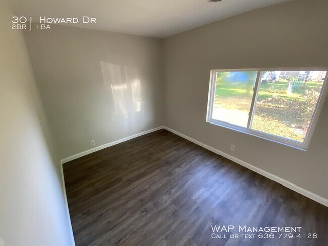 Building Photo - 301 Howard Dr