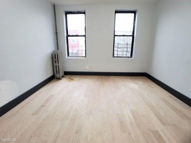Building Photo - 3 br, 1 bath Apartment - 1633 Nostrand Avenue