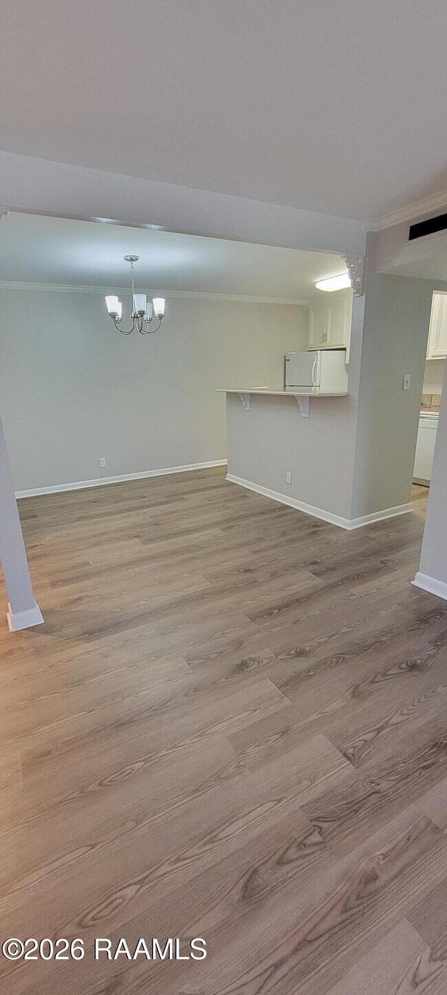 Building Photo - 220 Doucet Rd