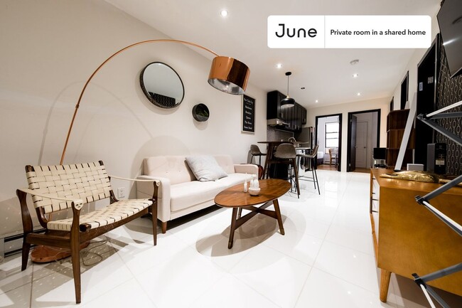 Foto del edificio - Private bedroom in 4 bed/3 bath Home