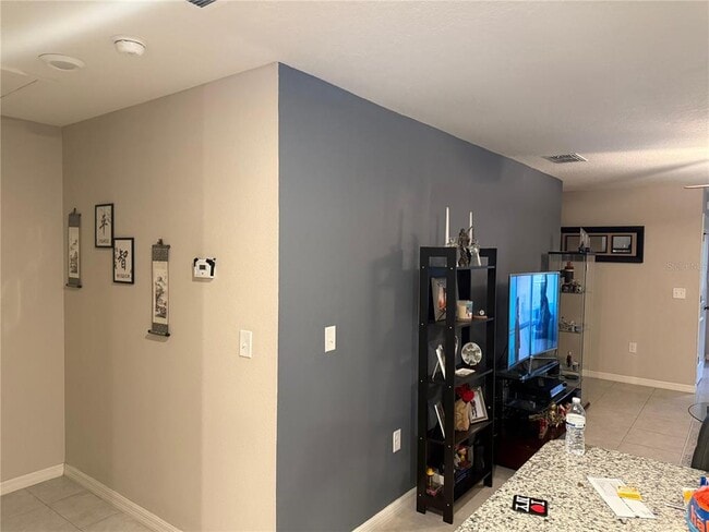 Building Photo - 10428 Laguna Plains Dr