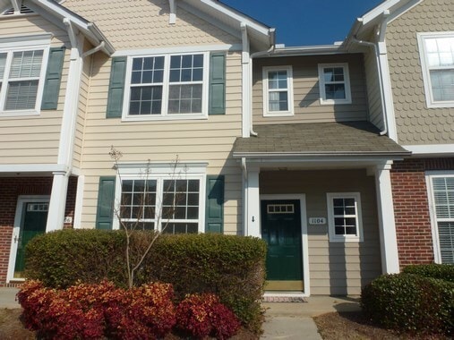 Primary Photo - Exclusively Offered by Muse Realty, LLC