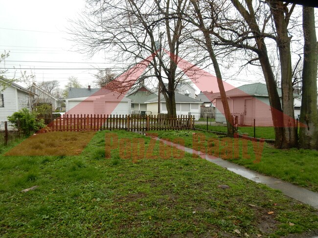 Foto del edificio - 137 S Harbine Ave