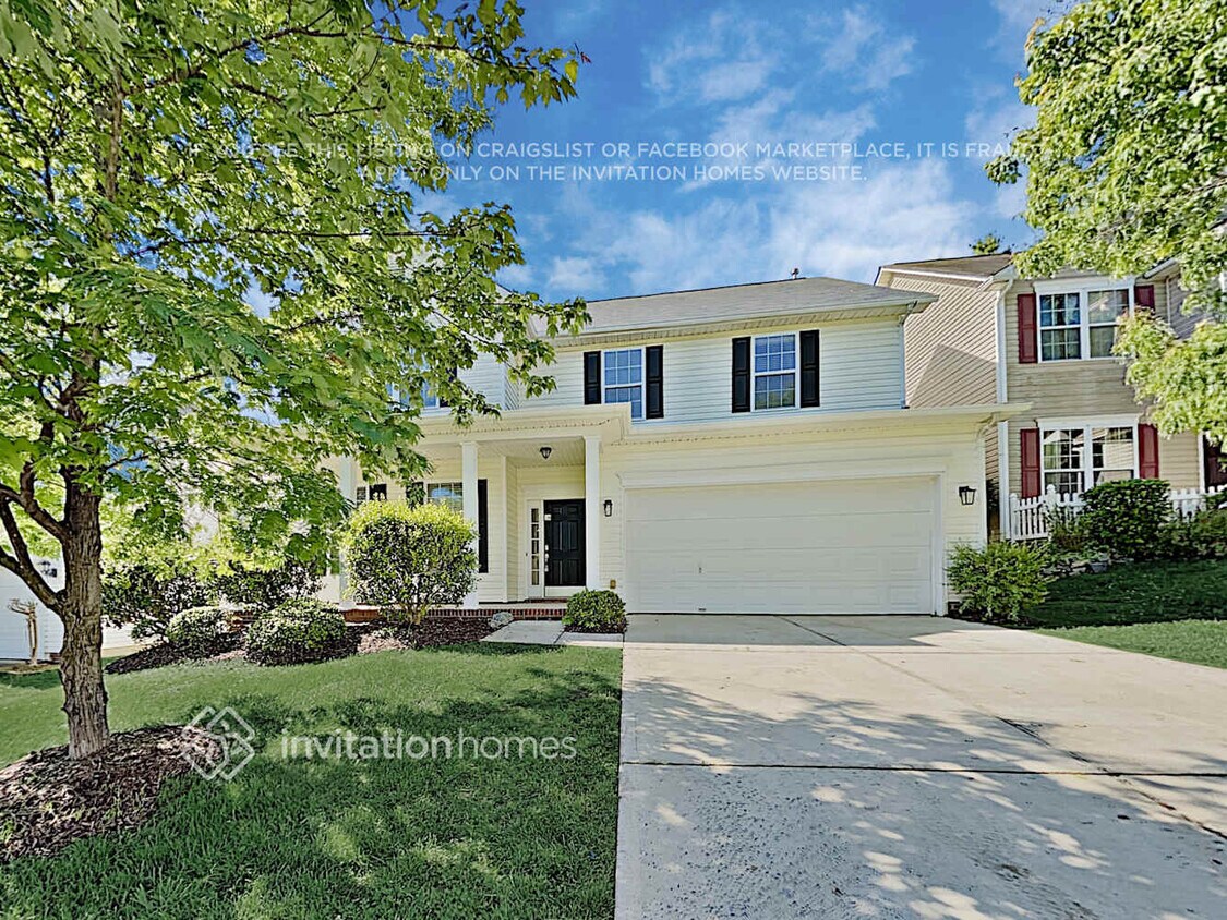 Foto principal - 3434 Crutchfield Pl