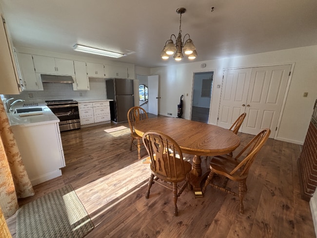 Photo - 3275 Washington St Apartment