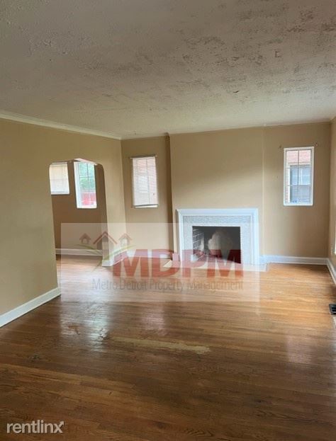 Building Photo - 3 br, 1 bath House - 5786 Bishop St