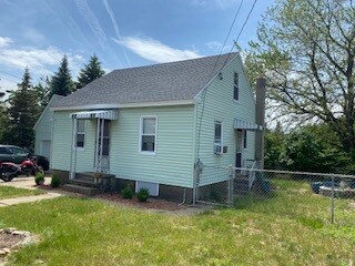 Entire House! - 185 S Wilson St