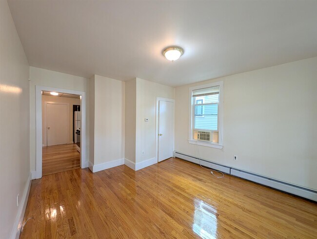 Foto del edificio - 378 Windsor St