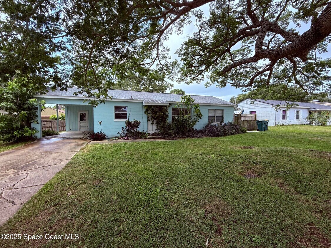 Foto principal - 765 Sara Jane Ln