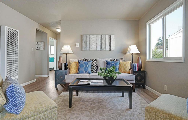 Foto del edificio - 1332 Emeric Avenue, Unit 1332 Emeric Ave