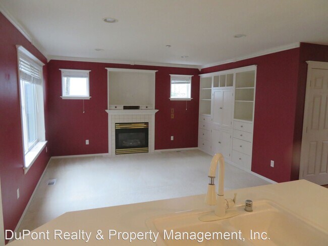 Foto del edificio - 3 br, 2.5 bath House - 2152 McDonald Avenue