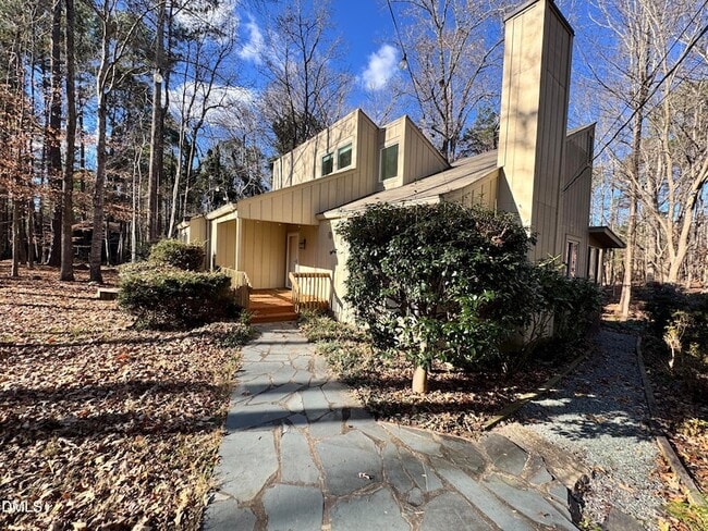 Building Photo - 118 Creeks Edge