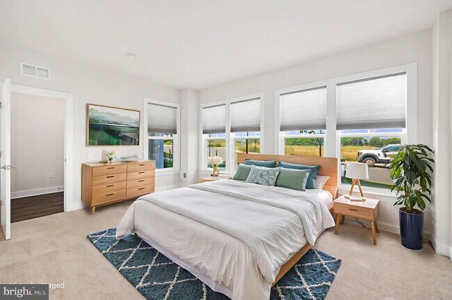 Foto del edificio - 1743 Riverbluff Ave