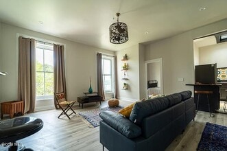 Building Photo - 240 Washington Ave