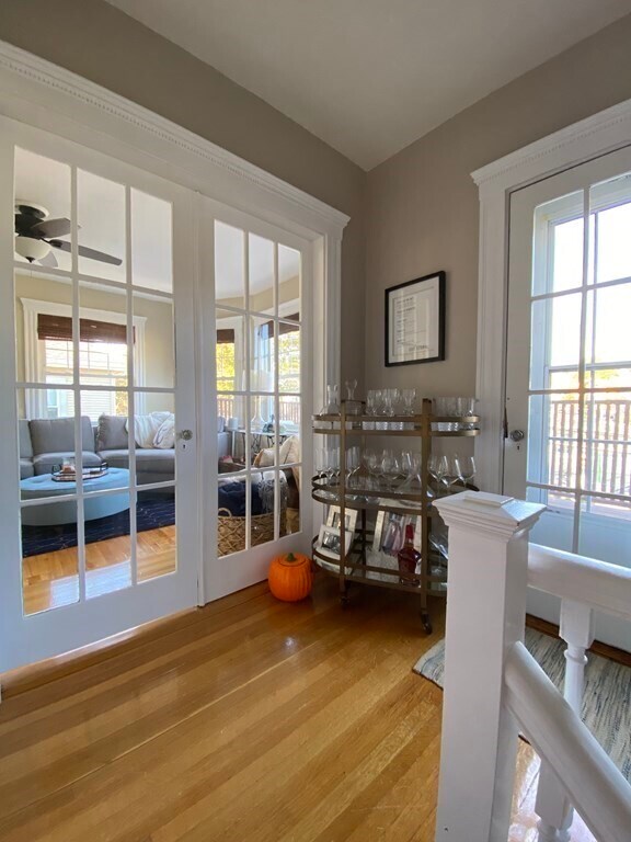 Foto del edificio - 161 Paradise Rd