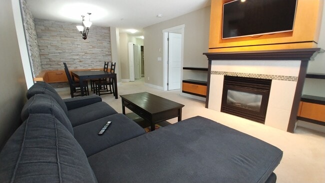 Photo du bâtiment - 5740-5740 Toronto Rd