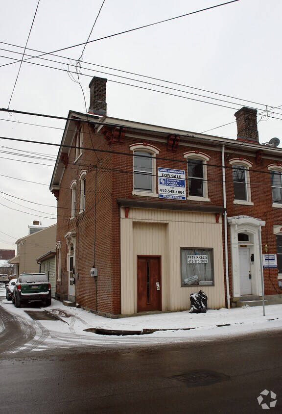 Building Photo - 159 S 17th St