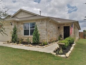 Building Photo - 103 Wildcat Dr