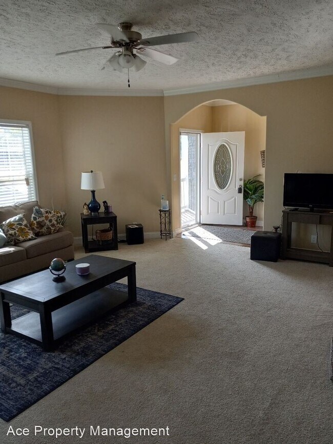 Foto del edificio - 3 br, 2 bath House - 4649 Aberdeen Road