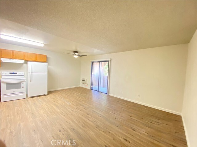 Foto del edificio - 1620 W Euclid Ave