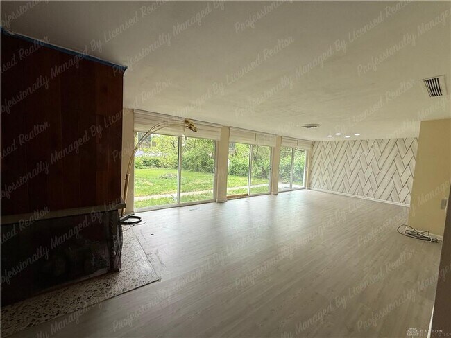 Foto del edificio - 3776 Dorset Dr