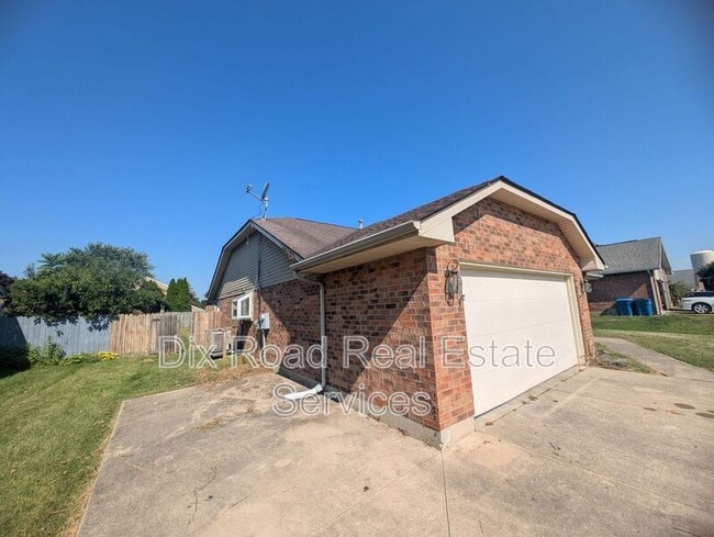 Foto del edificio - 8881 Davidgate Dr