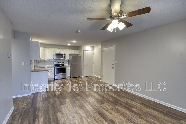 Foto del edificio - 2114 Swift St