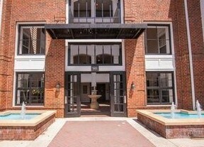 Foto principal - 501 Hungerford Dr