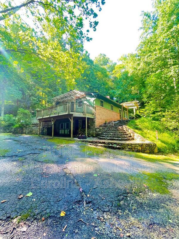 Foto del edificio - 222 Morgan Cove Rd