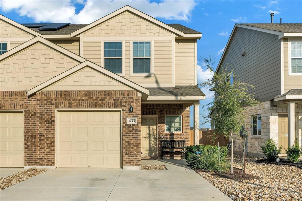 Foto principal - 433 White Steppe Way