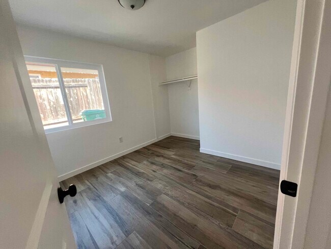 Building Photo - 6915 Ramfos Cir