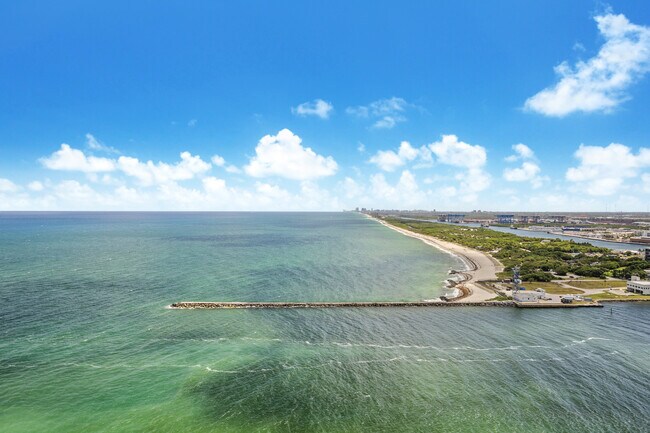 Foto del edificio - 2200 S Ocean Ln