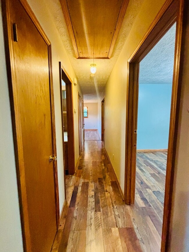 Building Photo - 160 Cotton Grove Rd