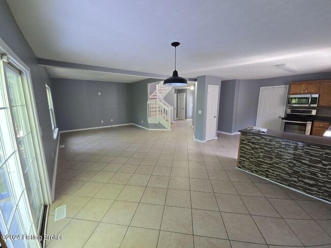 Building Photo - 7805 Lariat Rd