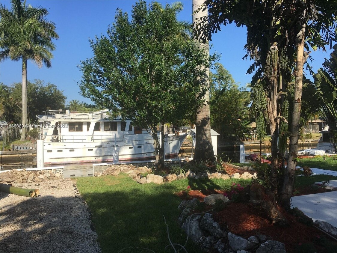 Foto principal - 2507 Andros Ln