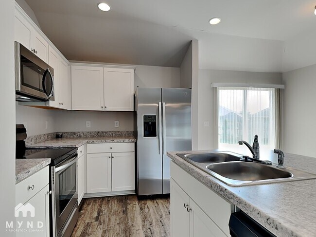 Foto del edificio - 12384 Waterbury Dr