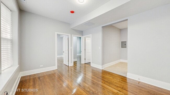 Building Photo - 2626 E 78th St