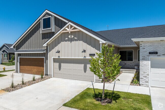 Foto del edificio - Stratford Crossing Flats Townhomes