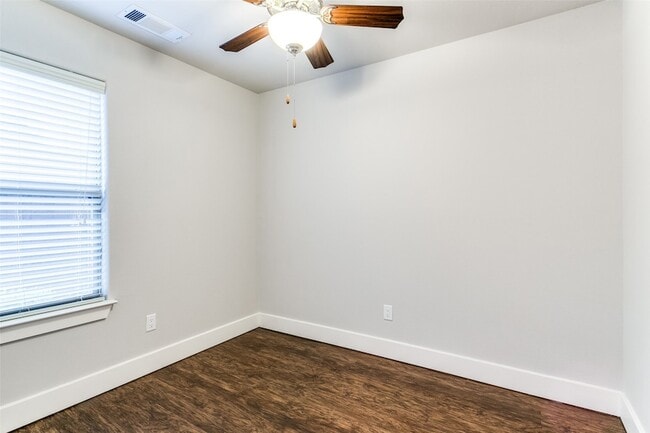 Photo - 4323 Dickason Ave Townhome