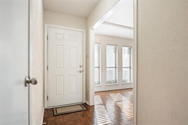Foto del edificio - 339 Aspenway Dr