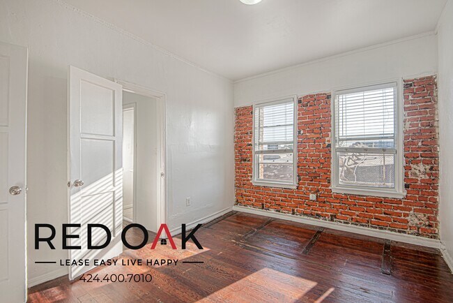 Foto del edificio - 849 S Oxford Ave