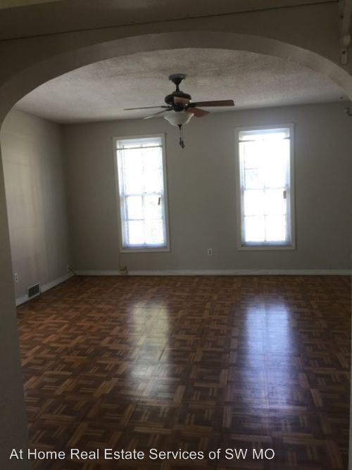 Foto del edificio - 530 W Mt Vernon St