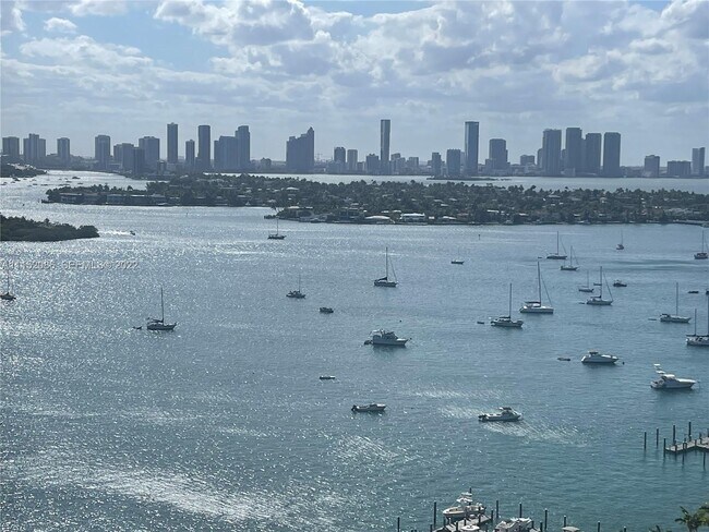 Foto del edificio - 1330 West Ave