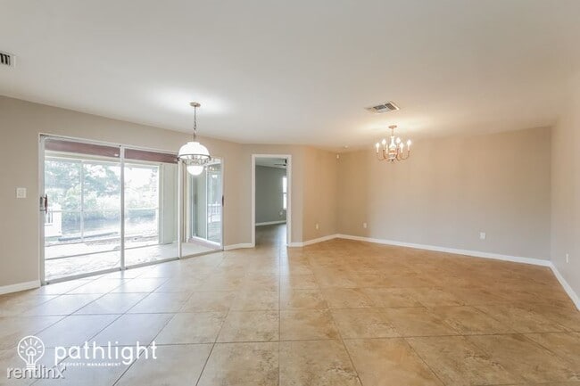 Building Photo - 3 br, 2 bath House - 4301 Orange Grove Bou...
