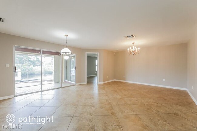 Foto del edificio - 3 br, 2 bath House - 4301 Orange Grove Bou...
