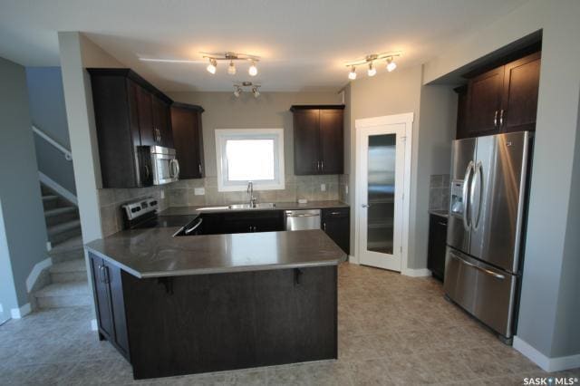 Building Photo - 4518 Albulet Dr