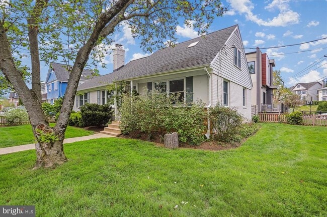 Building Photo - 8810 Lowell St